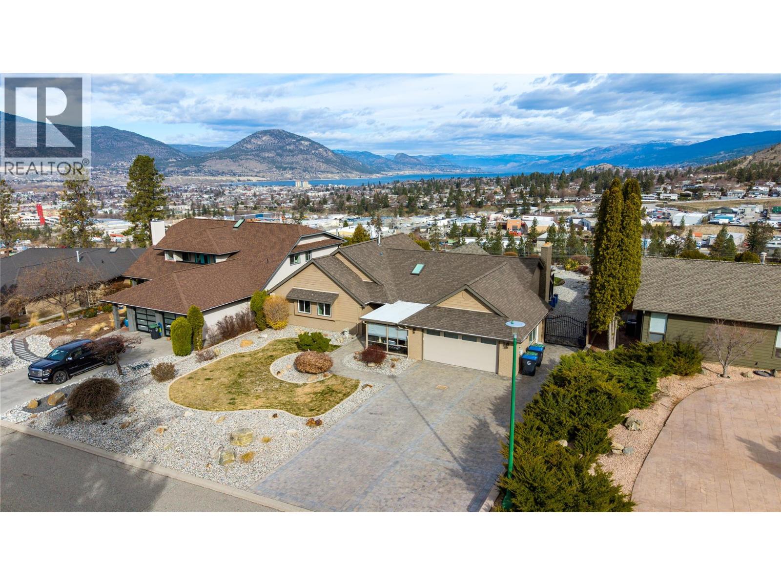 163 Westview Drive, Penticton, British Columbia  V2A 7V9 - Photo 1 - 10379736