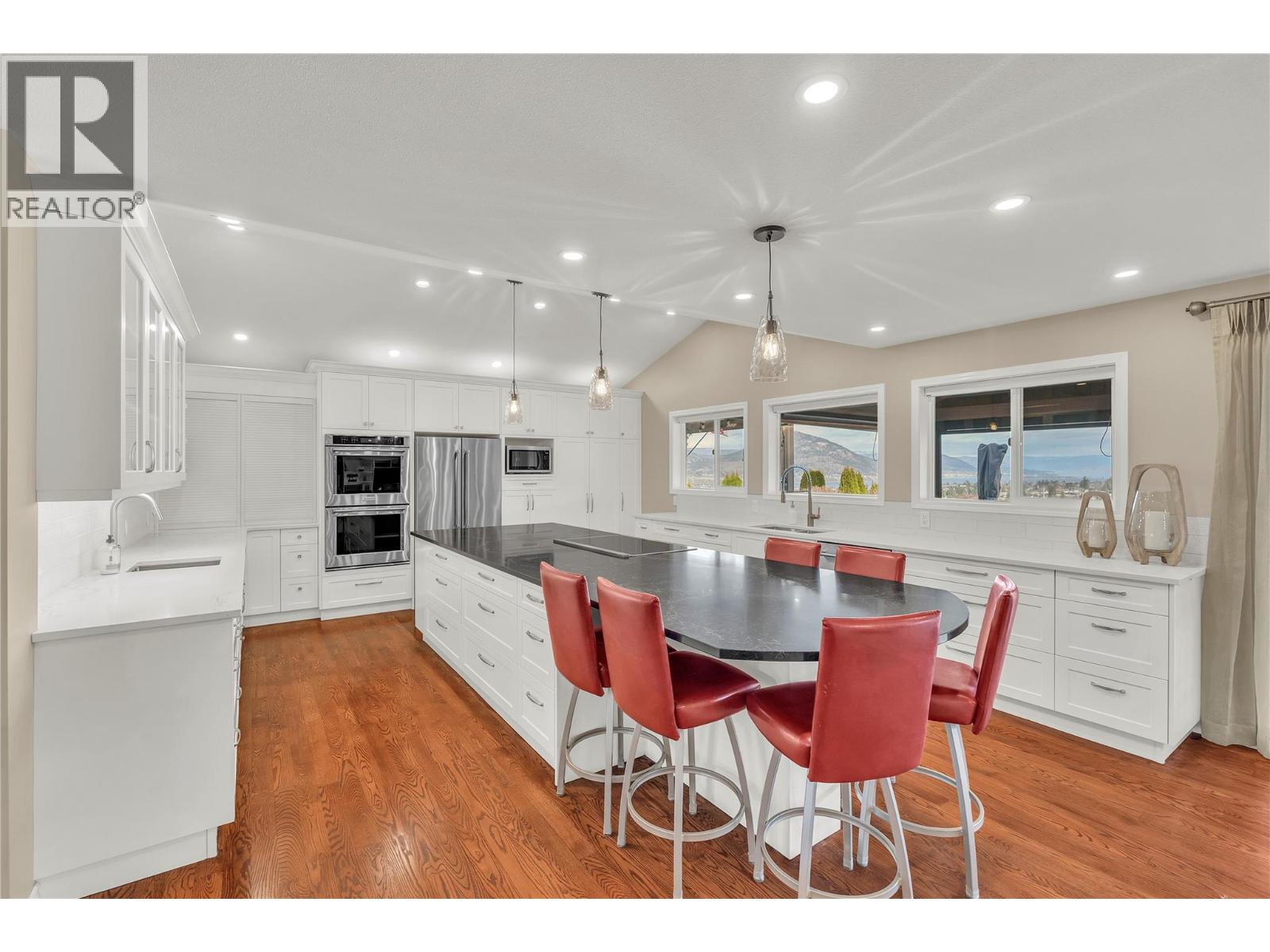 163 Westview Drive, Penticton, British Columbia  V2A 7V9 - Photo 11 - 10379736