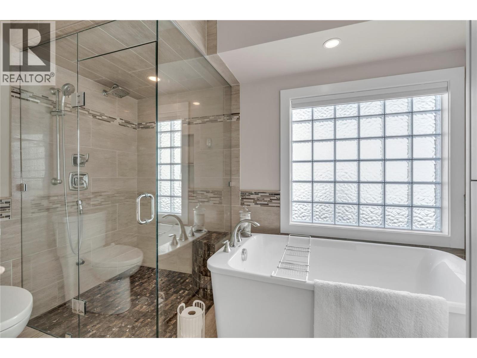 163 Westview Drive, Penticton, British Columbia  V2A 7V9 - Photo 24 - 10379736