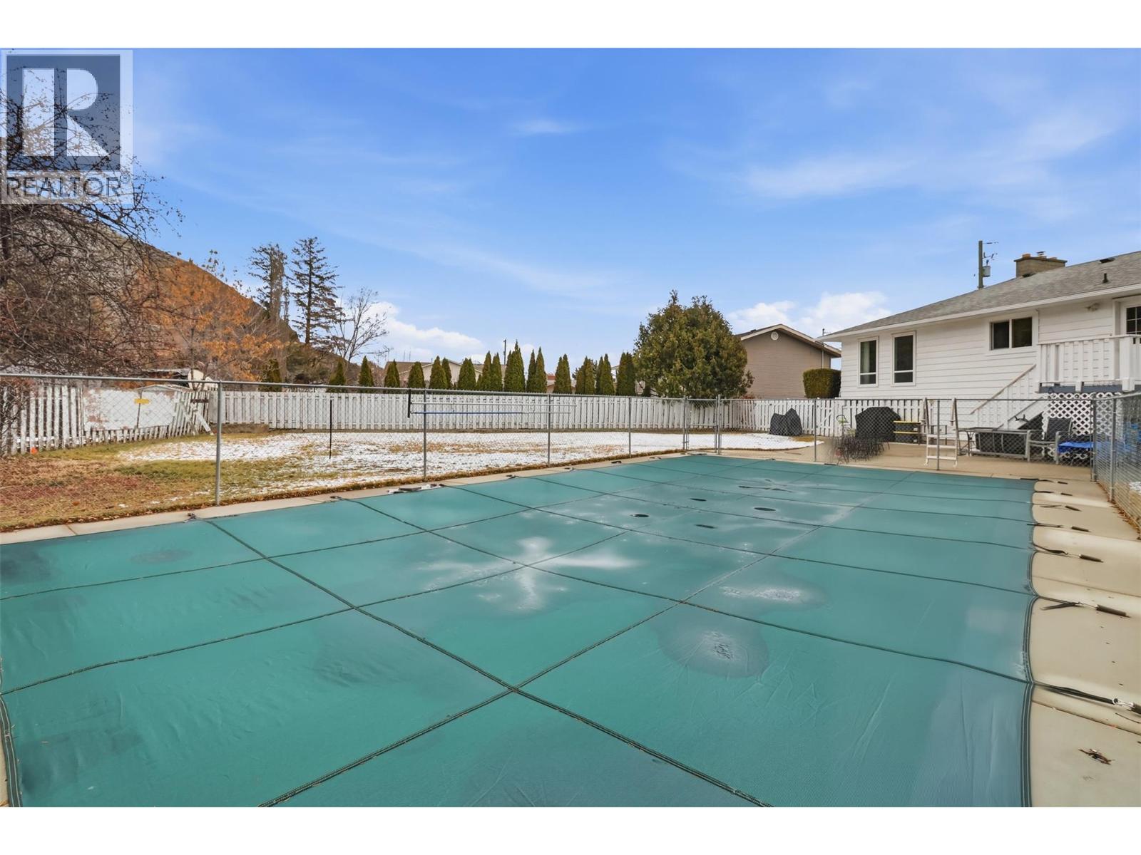 2460 Briarwood Avenue, Kamloops, British Columbia  V2B 4Z9 - Photo 18 - 10380069