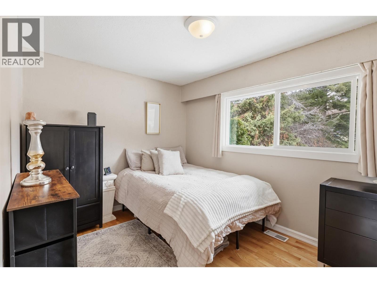 2460 Briarwood Avenue, Kamloops, British Columbia  V2B 4Z9 - Photo 23 - 10380069