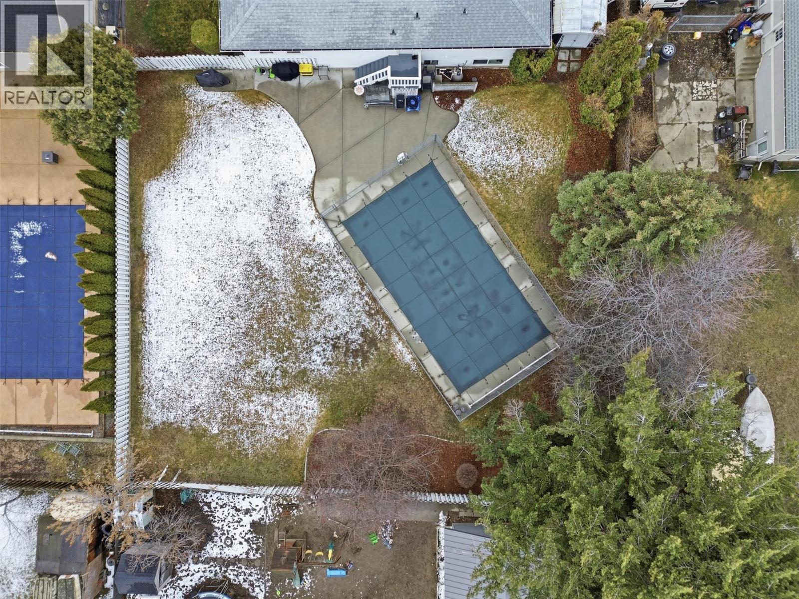2460 Briarwood Avenue, Kamloops, British Columbia  V2B 4Z9 - Photo 45 - 10380069