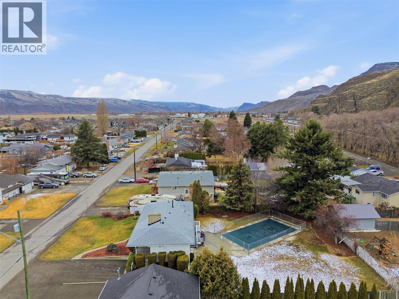 2460 Briarwood Avenue, Kamloops, British Columbia  V2B 4Z9 - Photo 47 - 10380069