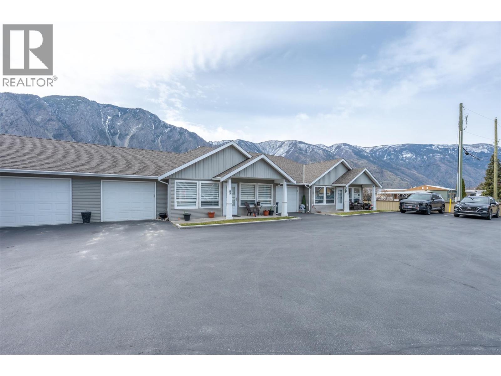 601 9th Street Unit# 8, Keremeos, British Columbia  V0X 1N3 - Photo 39 - 10379575