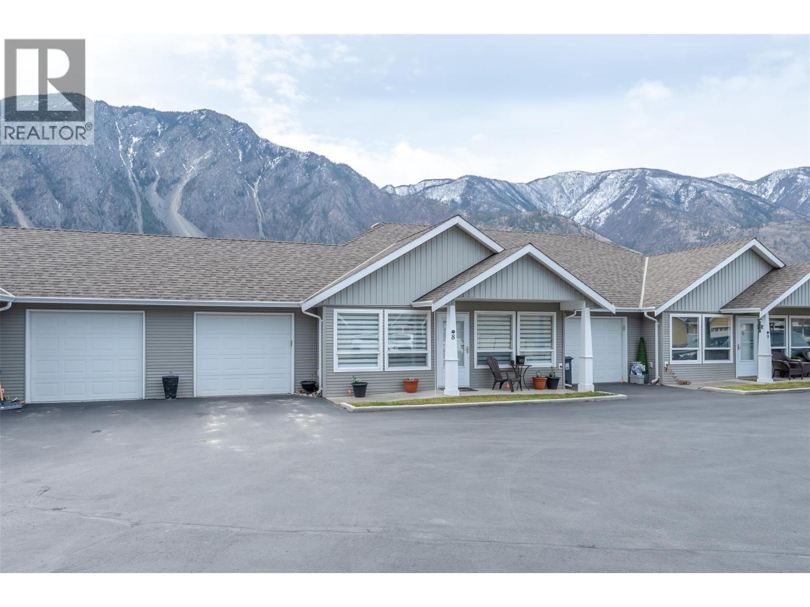 601 9th Street Unit# 8, Keremeos, British Columbia  V0X 1N3 - Photo 40 - 10379575