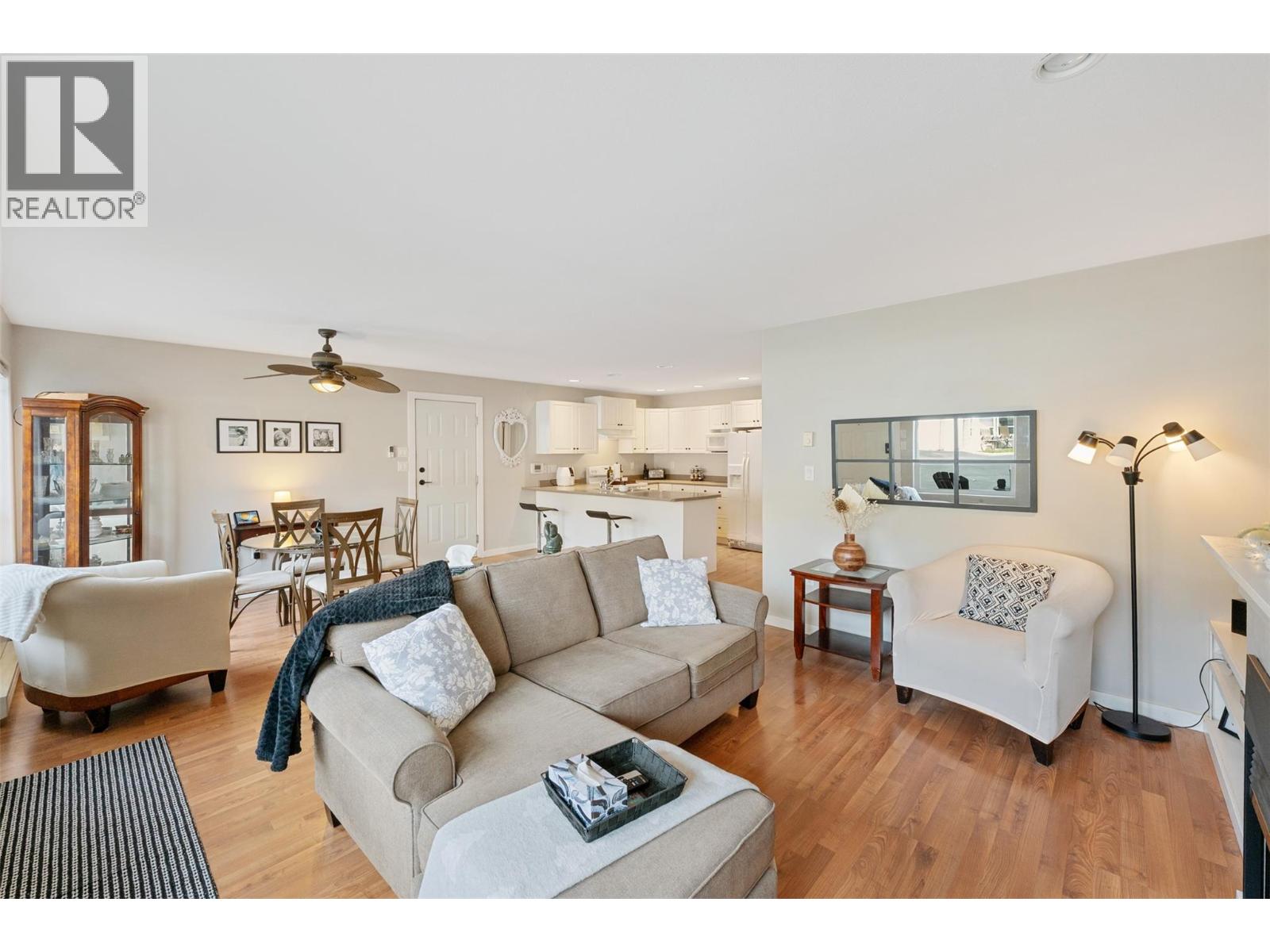 601 9th Street Unit# 8, Keremeos, British Columbia  V0X 1N3 - Photo 5 - 10379575