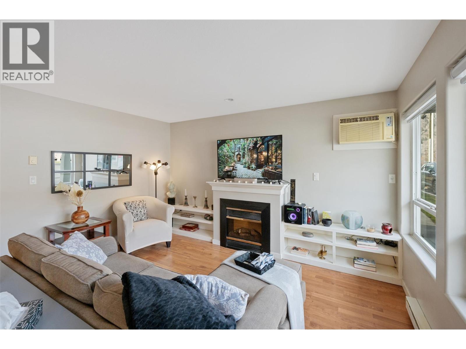 601 9th Street Unit# 8, Keremeos, British Columbia  V0X 1N3 - Photo 6 - 10379575
