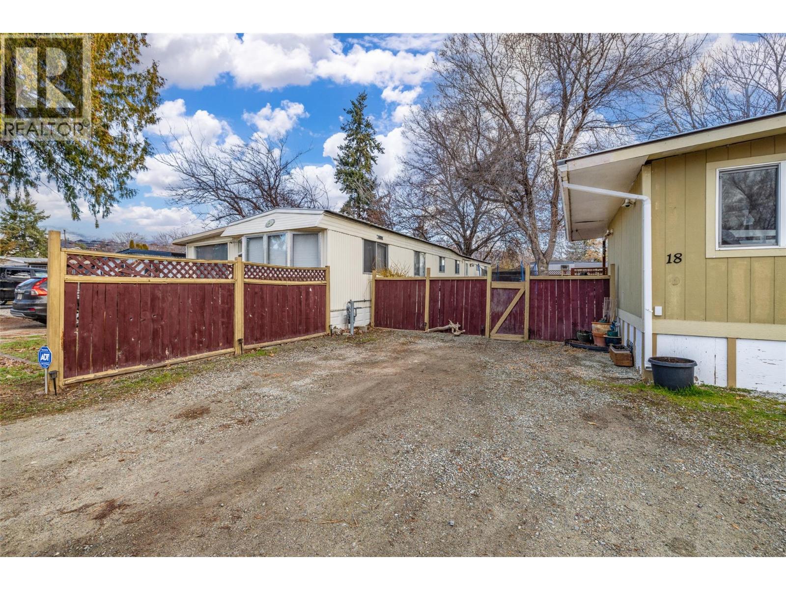 2065 Boucherie Road Unit# 18, Westbank, British Columbia  V4T 2A7 - Photo 2 - 10376505