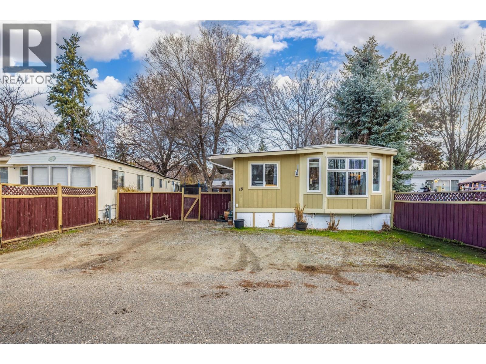 2065 Boucherie Road Unit# 18, Westbank, British Columbia  V4T 2A7 - Photo 3 - 10376505