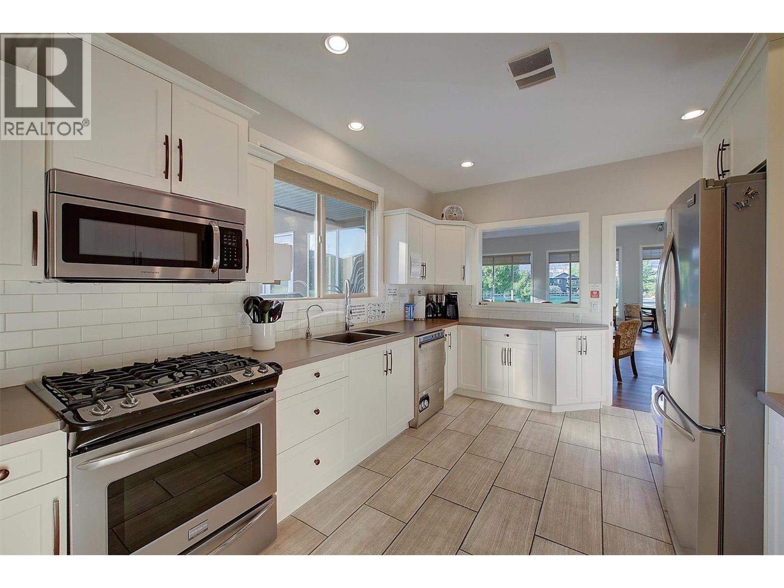 2172 Alvarado Trail, West Kelowna, British Columbia  V4T 3B8 - Photo 54 - 10379966