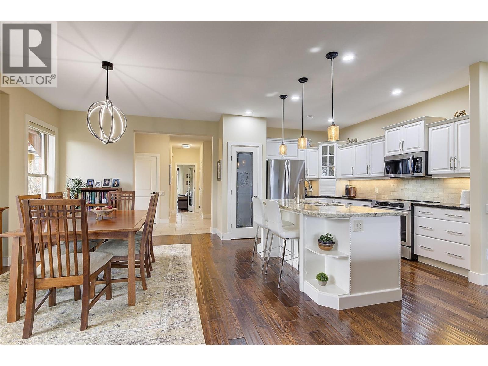 2172 Alvarado Trail, West Kelowna, British Columbia  V4T 3B8 - Photo 9 - 10379966