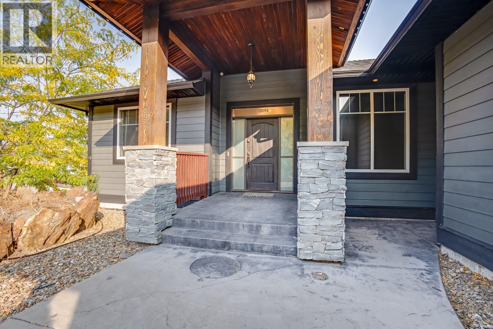 13093 Shoreline Drive, Lake Country, British Columbia  V4V 2N8 - Photo 5 - 10380055