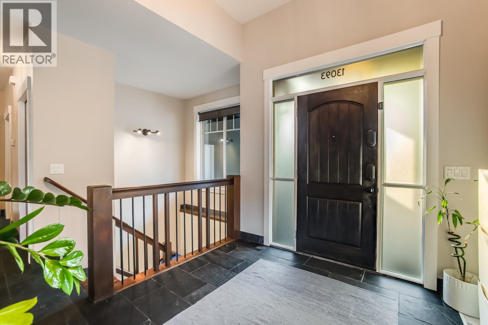 13093 Shoreline Drive, Lake Country, British Columbia  V4V 2N8 - Photo 6 - 10380055