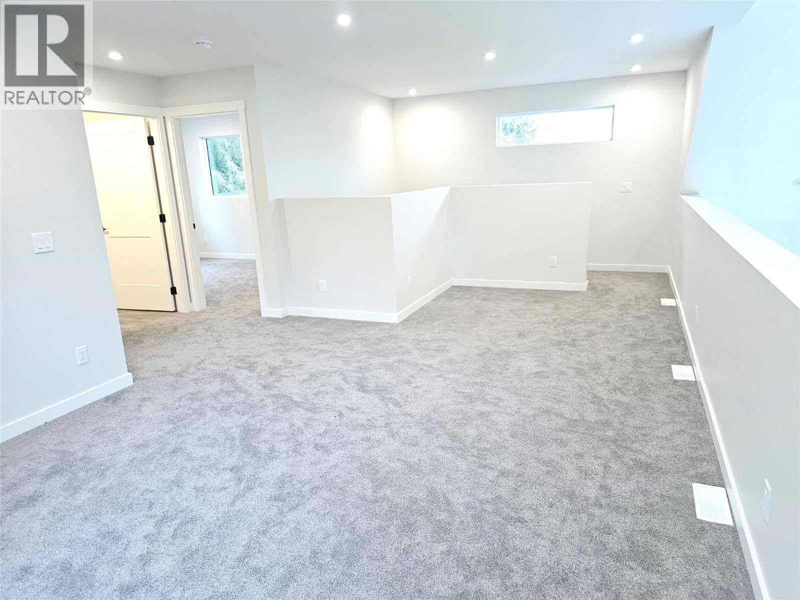 2801 Harlow Road, Nelson, British Columbia  V1L 6L3 - Photo 46 - 10379874
