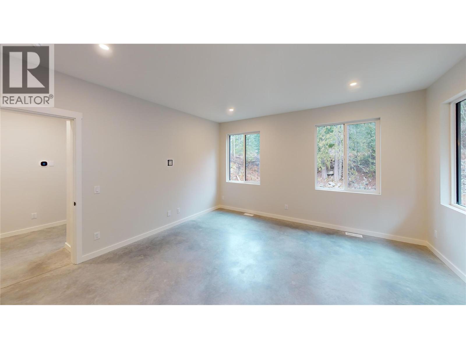 2801 Harlow Road, Nelson, British Columbia  V1L 6L3 - Photo 58 - 10379874