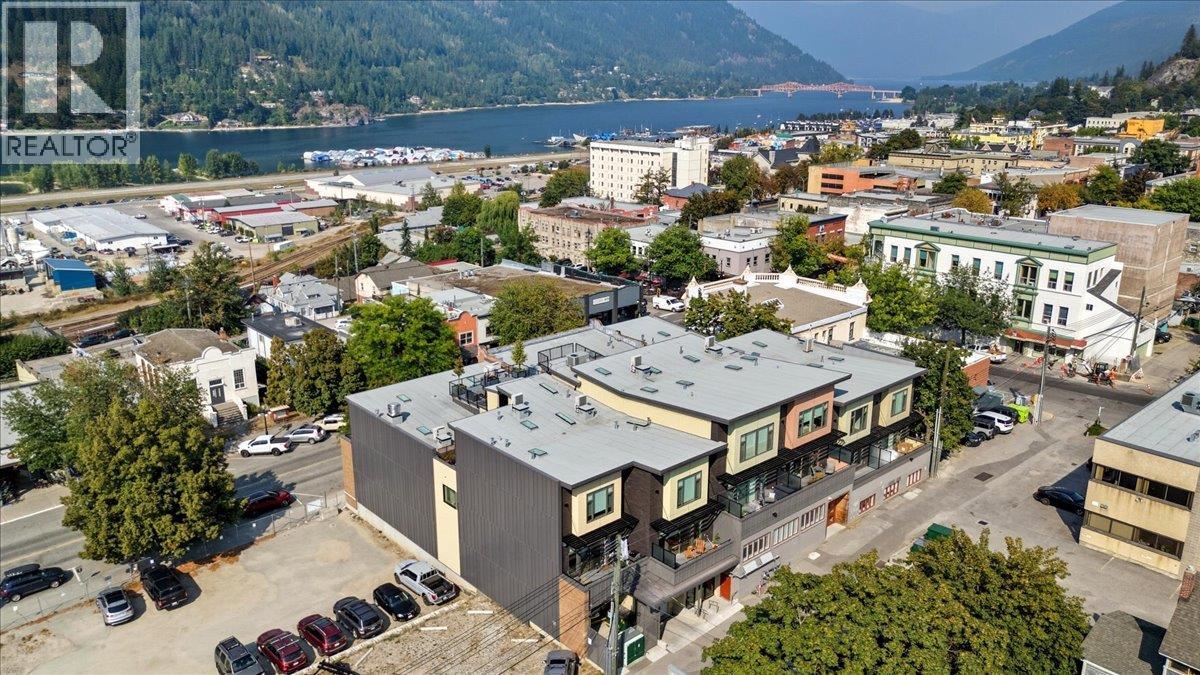 266 Baker Street Unit# 17, Nelson, British Columbia  V1L 4H3 - Photo 4 - 10379836
