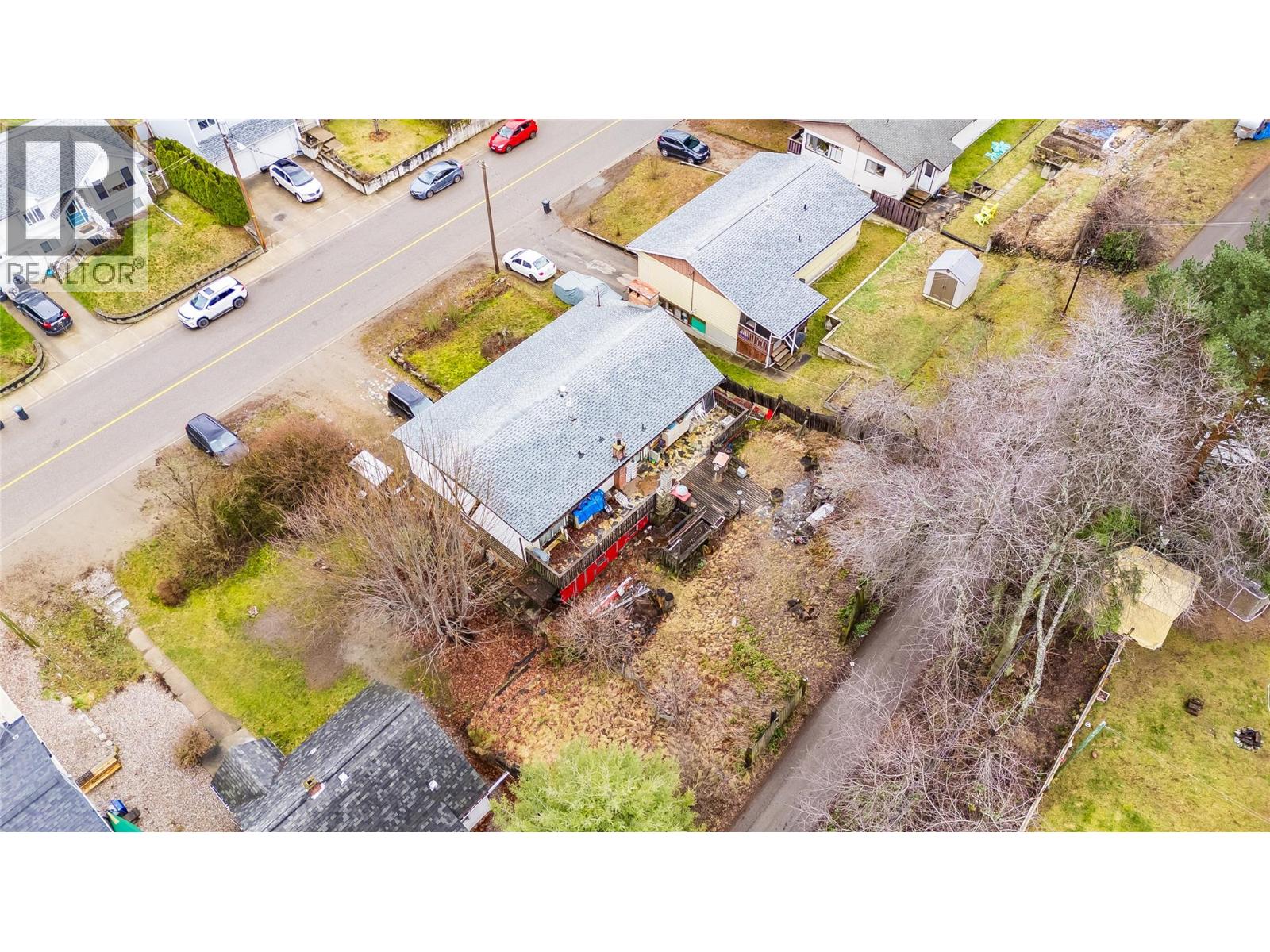 626 9th Avenue, Castlegar, British Columbia  V1N 1M4 - Photo 3 - 10379698