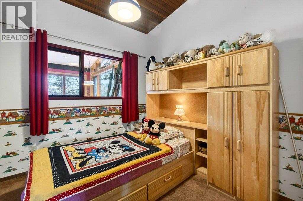 571 60 Street Sw, Salmon Arm, British Columbia  V1E 3B3 - Photo 40 - 10379360