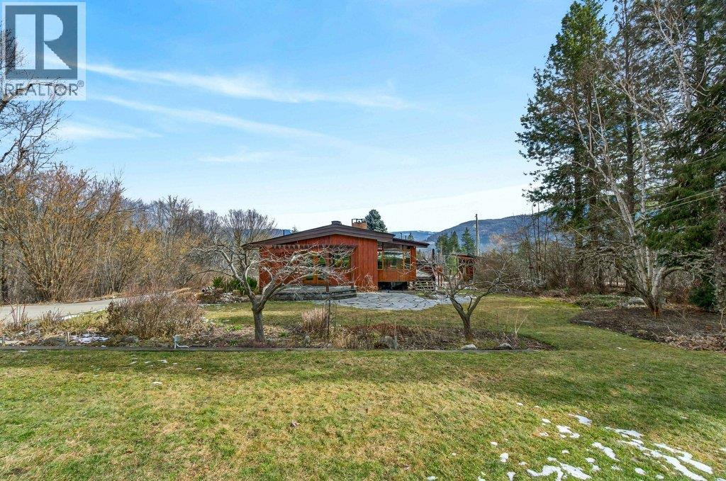 571 60 Street Sw, Salmon Arm, British Columbia  V1E 3B3 - Photo 86 - 10379360
