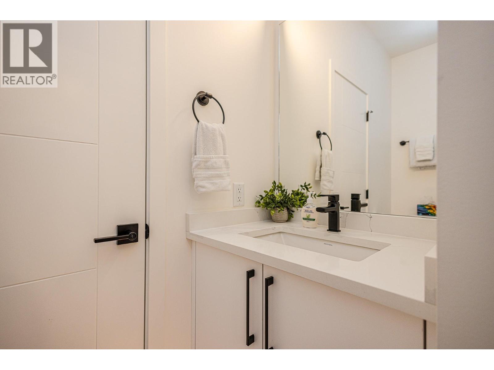 169 Maple Street Unit# 104, Penticton, British Columbia  V2A 5V4 - Photo 17 - 10380108