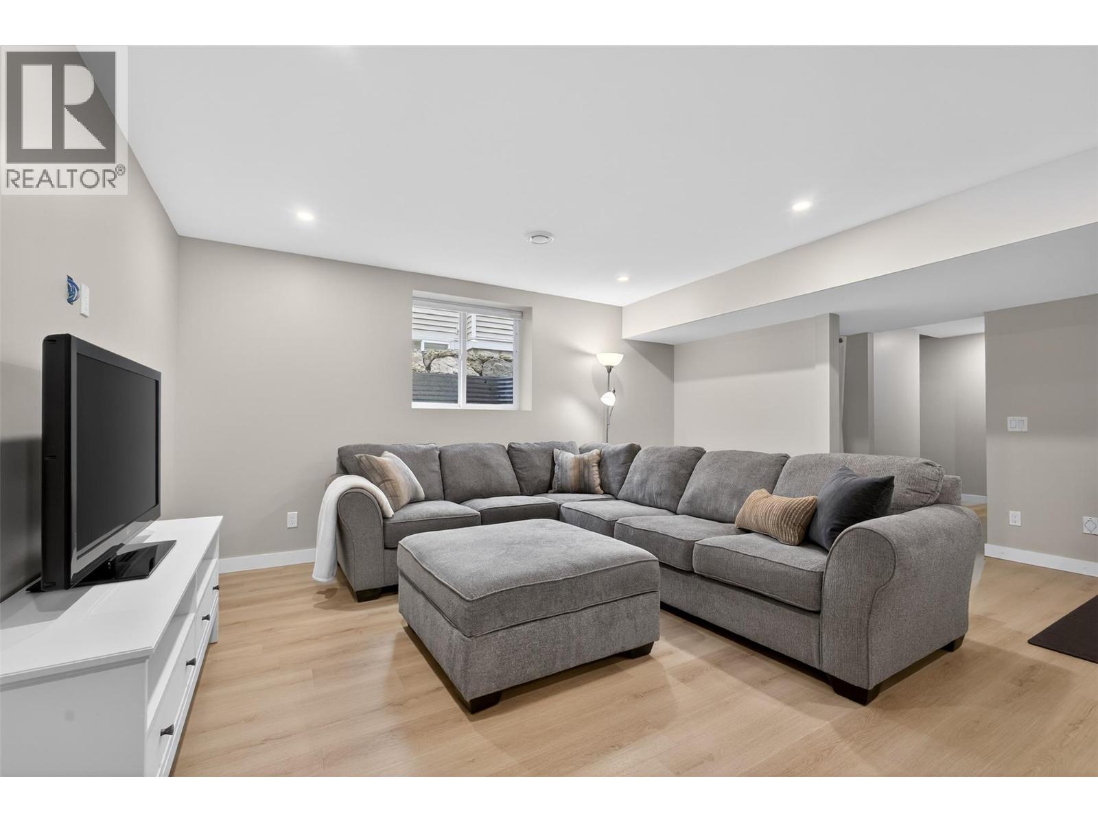 2014 Elkridge Drive, West Kelowna, British Columbia  V4T 3J8 - Photo 19 - 10379816