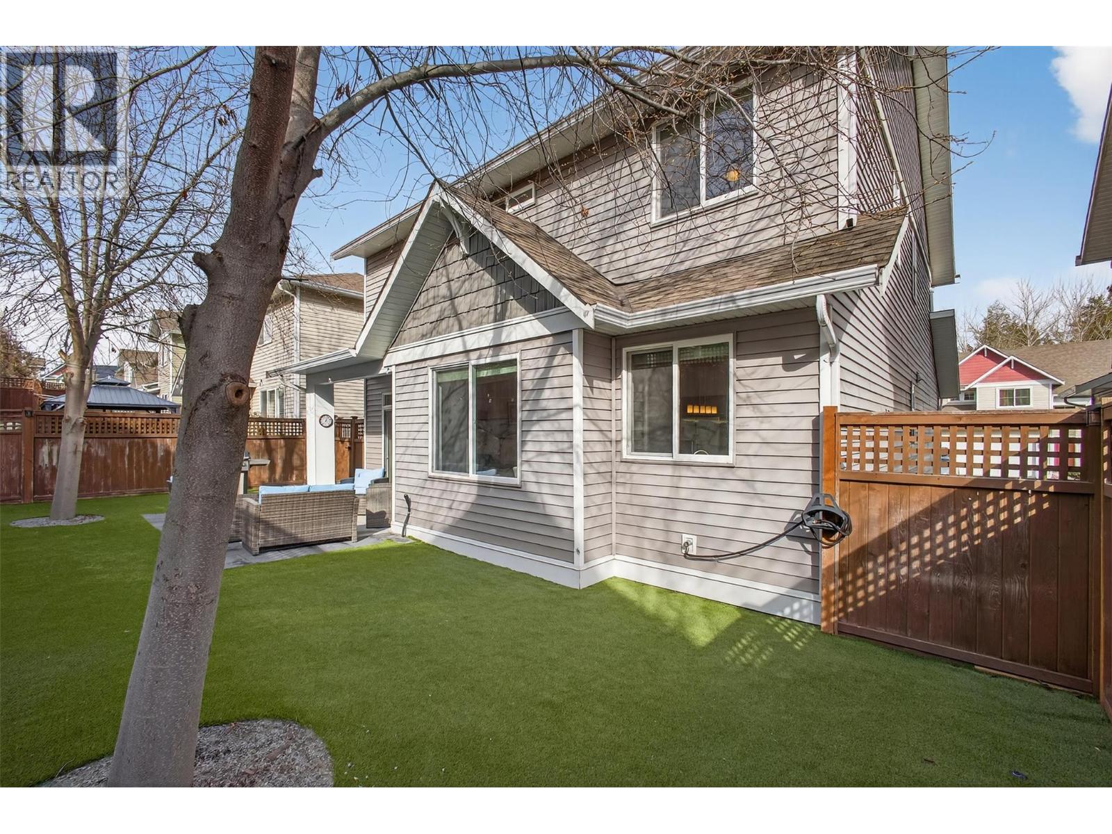 2014 Elkridge Drive, West Kelowna, British Columbia  V4T 3J8 - Photo 24 - 10379816