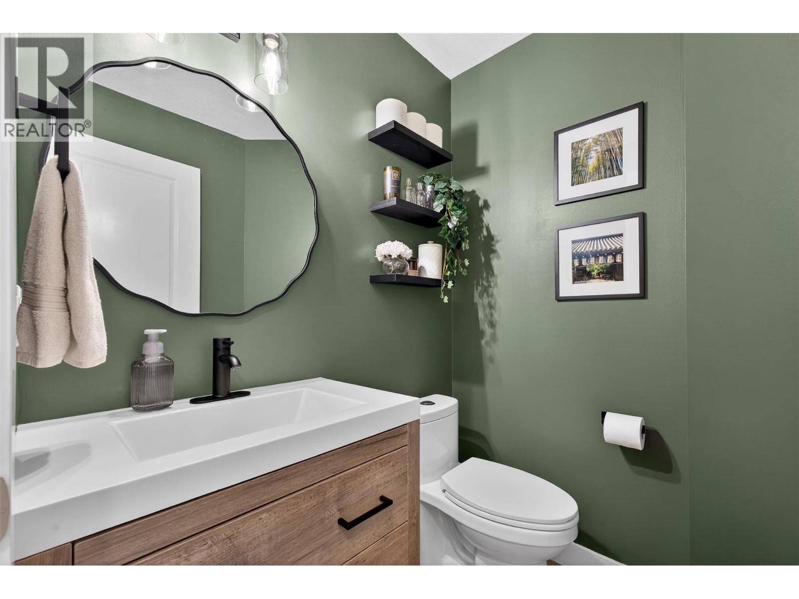 2014 Elkridge Drive, West Kelowna, British Columbia  V4T 3J8 - Photo 8 - 10379816