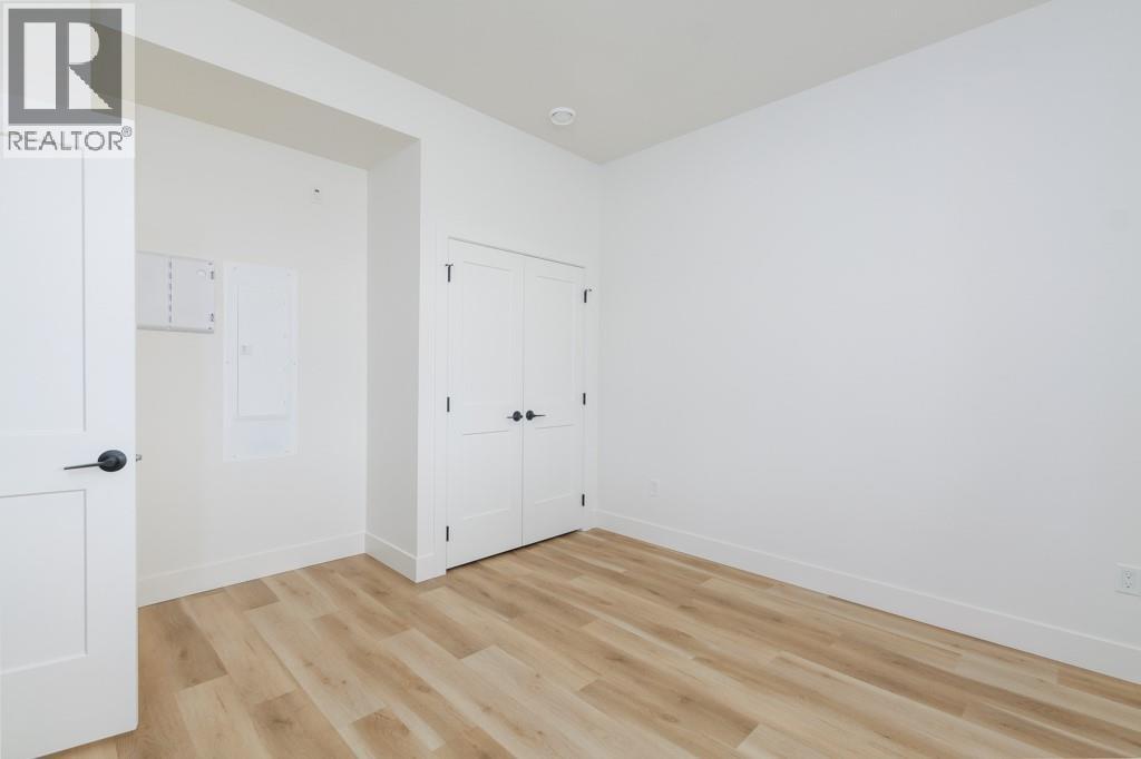 1160 16 Avenue Se, Salmon Arm, British Columbia  V1E 2R5 - Photo 35 - 10380066