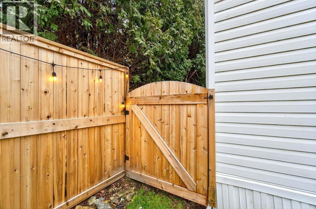 6850 53 Street Ne, Salmon Arm, British Columbia  V0E 1K0 - Photo 29 - 10379944
