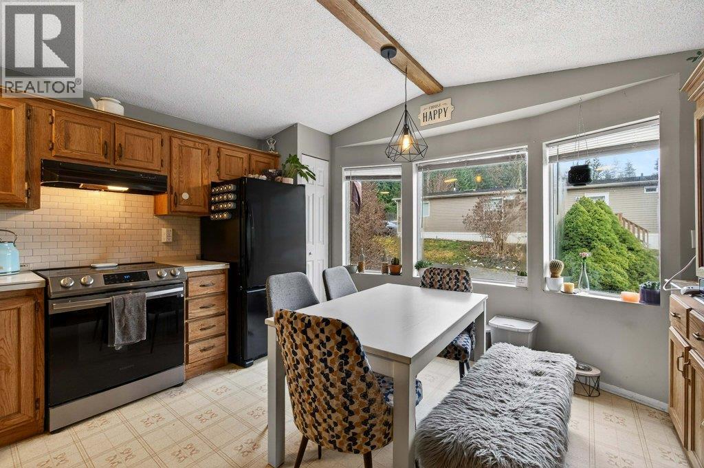 6850 53 Street Ne, Salmon Arm, British Columbia  V0E 1K0 - Photo 3 - 10379944
