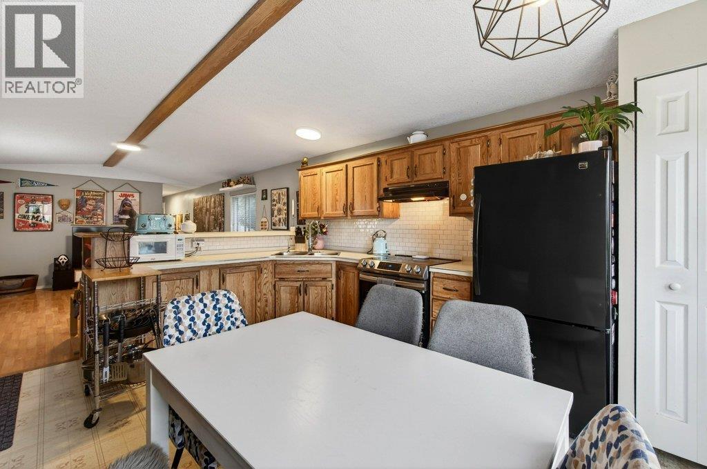 6850 53 Street Ne, Salmon Arm, British Columbia  V0E 1K0 - Photo 7 - 10379944