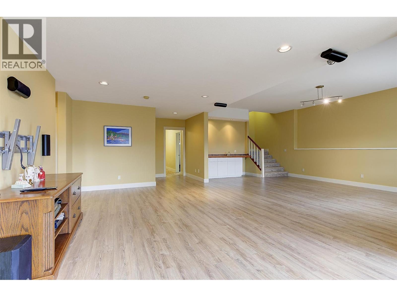165 Terrace Hill Place, Kelowna, British Columbia  V1V 2T2 - Photo 35 - 10379999