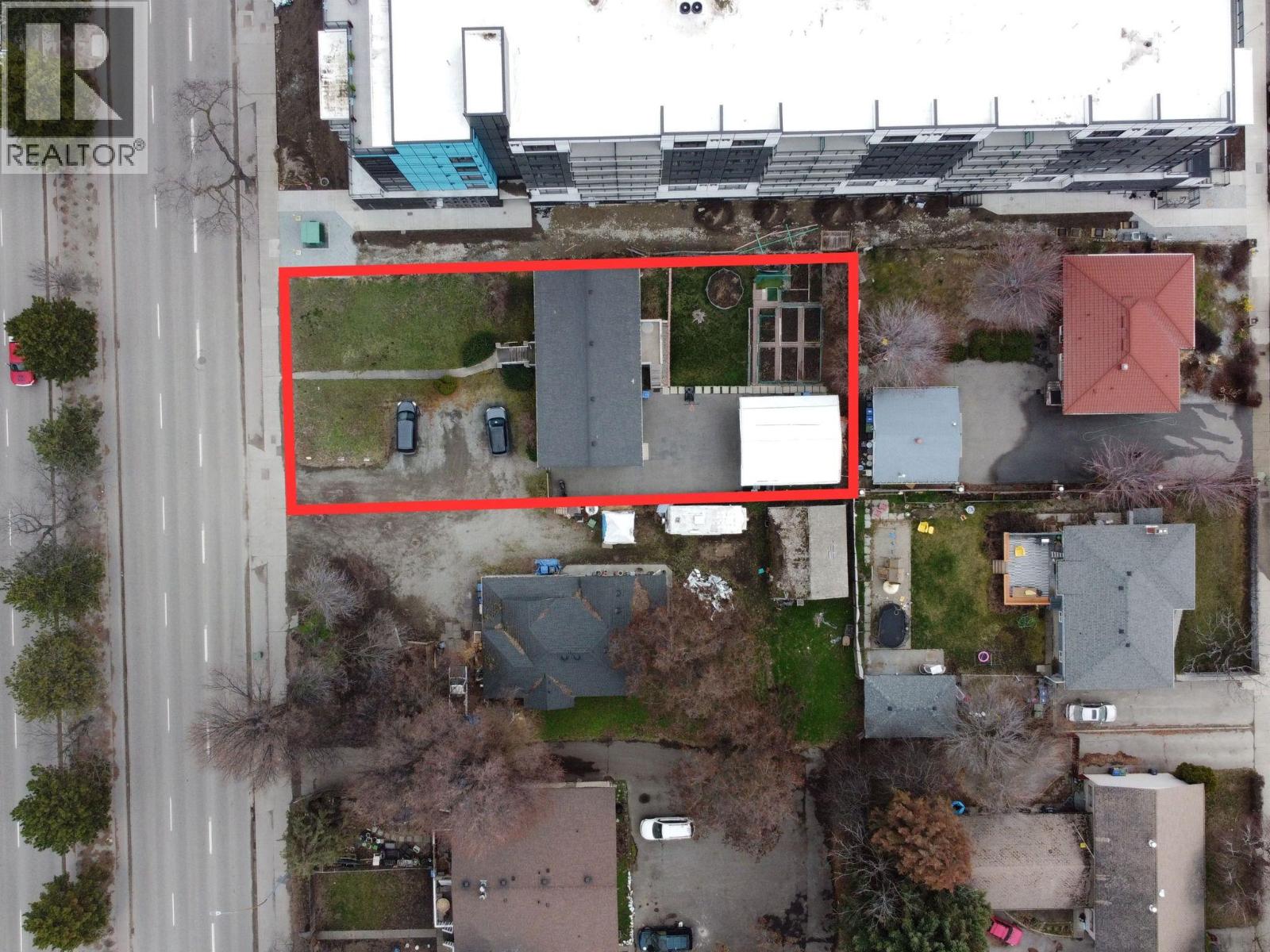 787-789 Harvey Avenue, Kelowna, British Columbia  V1Y 6E2 - Photo 2 - 10379219