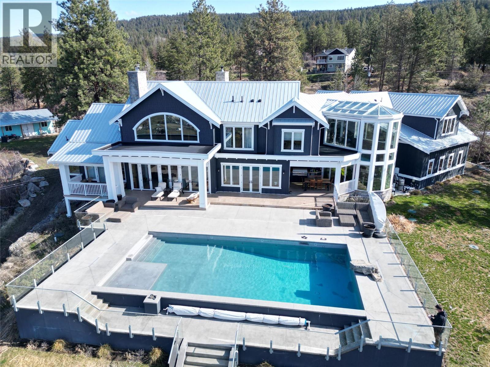 5474 Deadpine Drive, kelowna, British Columbia