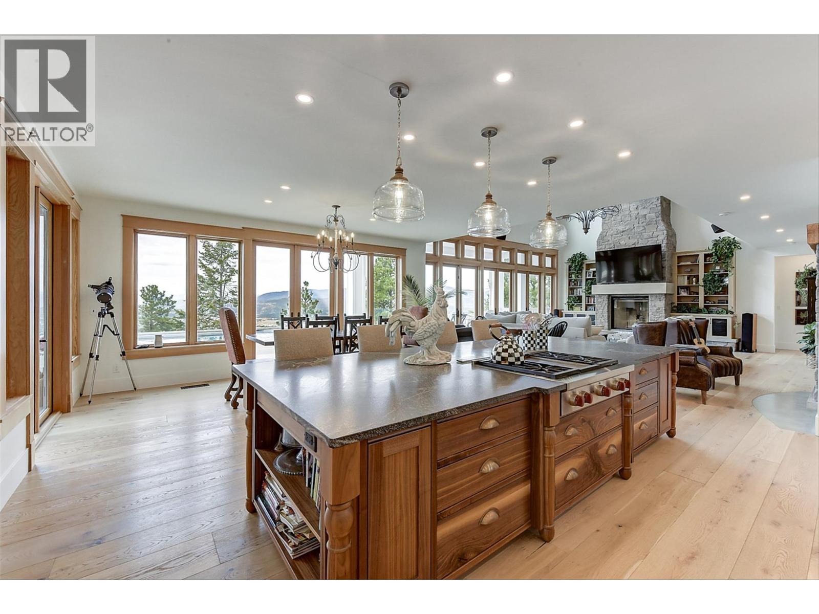 5474 Deadpine Drive, Kelowna, British Columbia  V1P 1A3 - Photo 13 - 10380132
