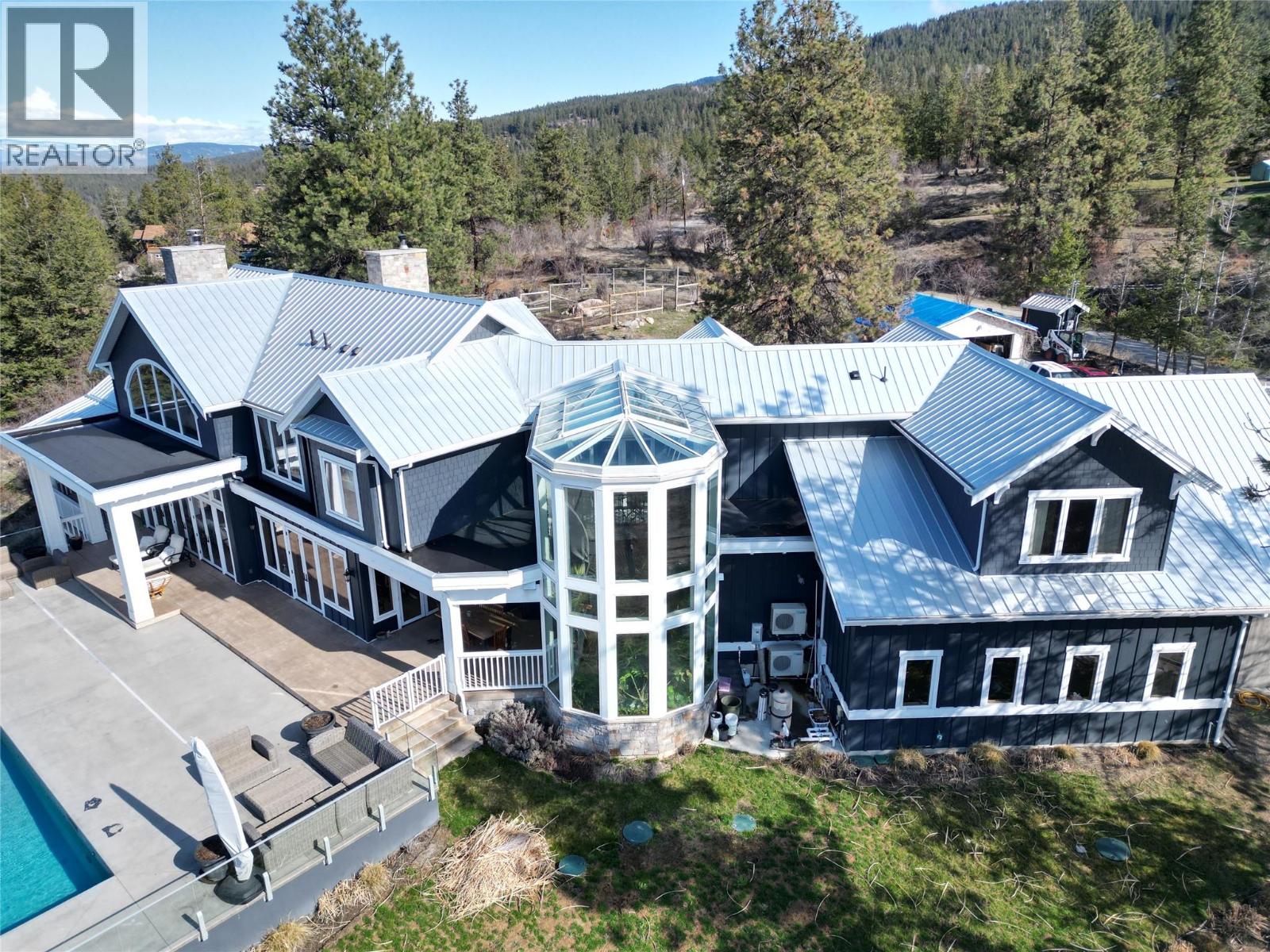 5474 Deadpine Drive, Kelowna, British Columbia  V1P 1A3 - Photo 2 - 10380132