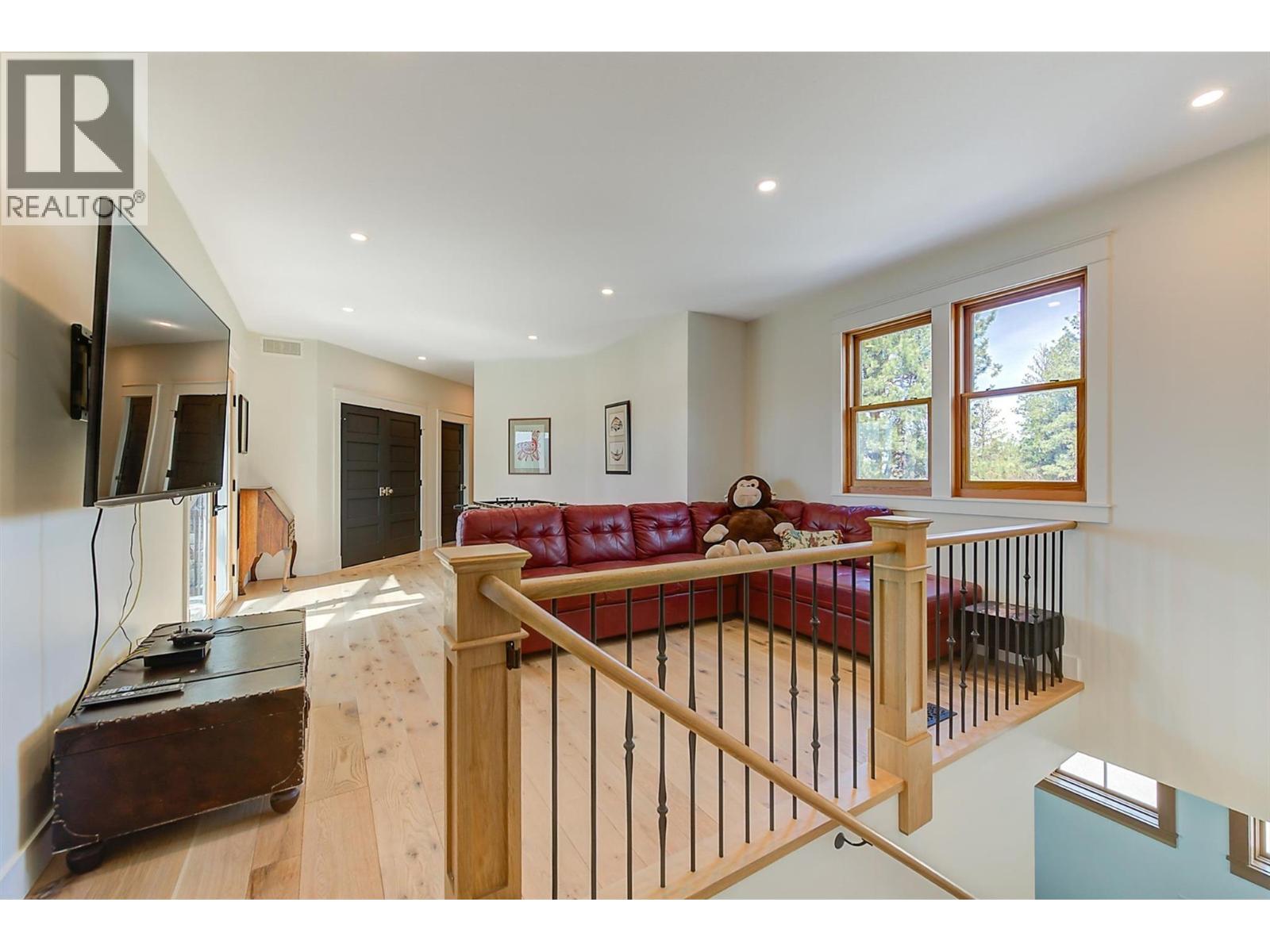 5474 Deadpine Drive, Kelowna, British Columbia  V1P 1A3 - Photo 57 - 10380132