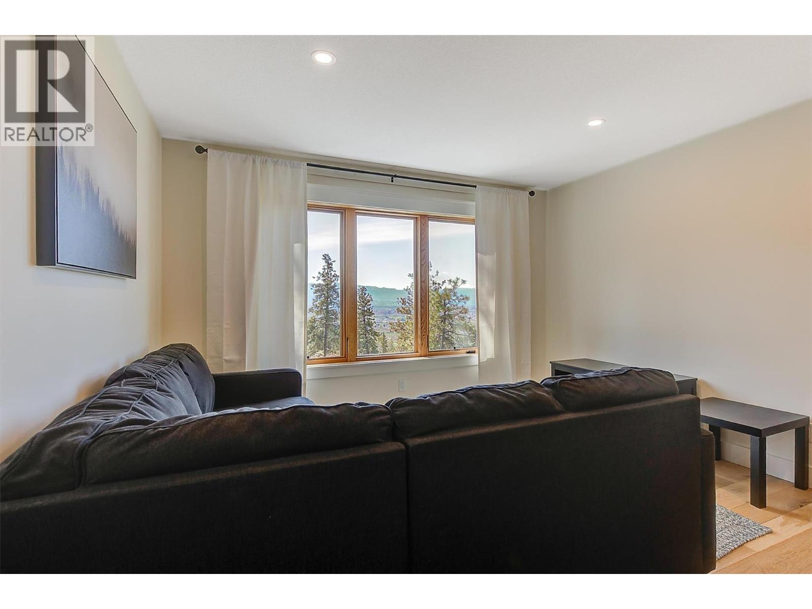 5474 Deadpine Drive, Kelowna, British Columbia  V1P 1A3 - Photo 58 - 10380132