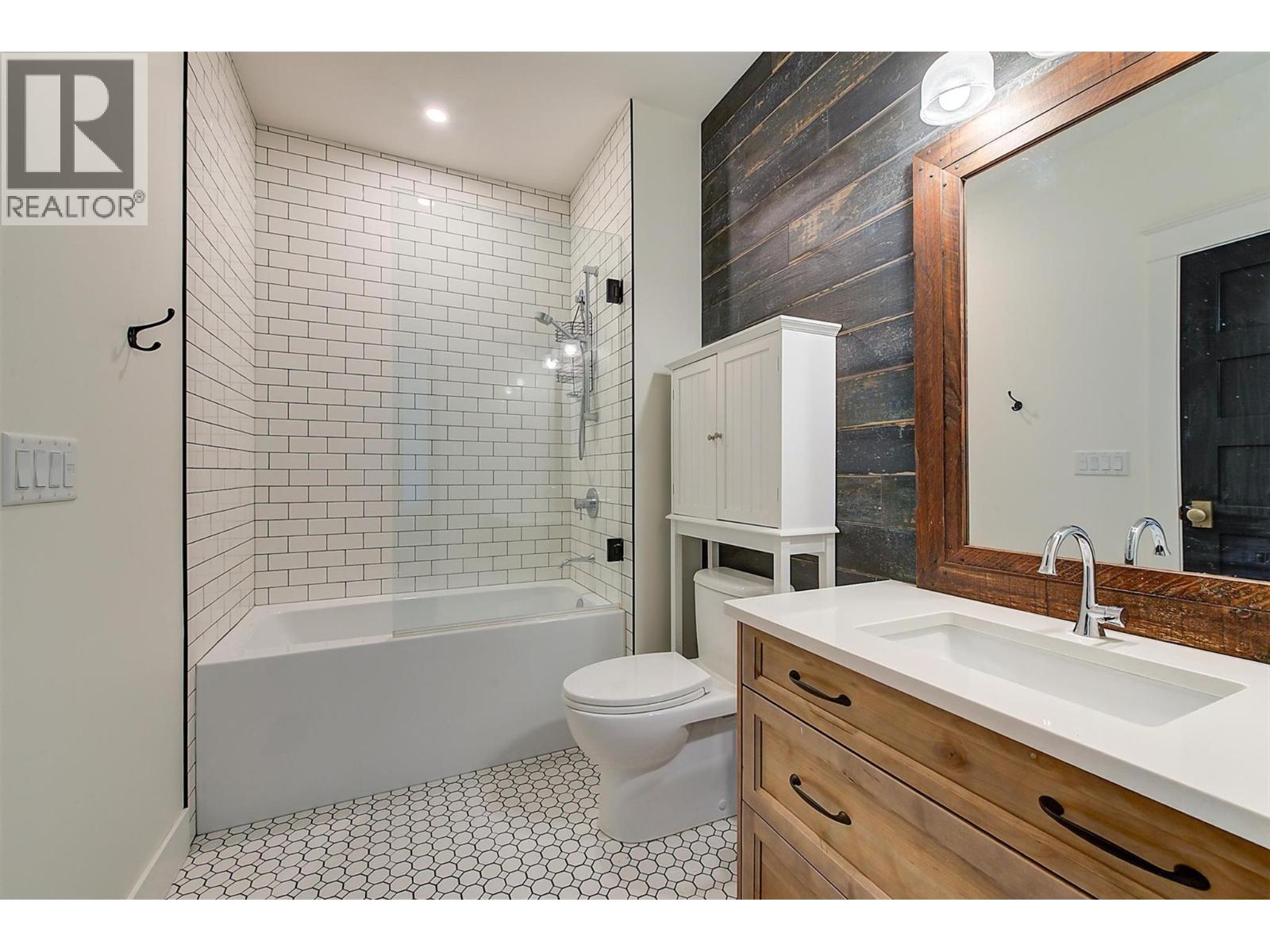 5474 Deadpine Drive, Kelowna, British Columbia  V1P 1A3 - Photo 62 - 10380132