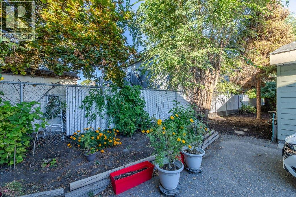 1950 Burtch Road Unit# 10, Kelowna, British Columbia  V1Y 4B2 - Photo 32 - 10380138