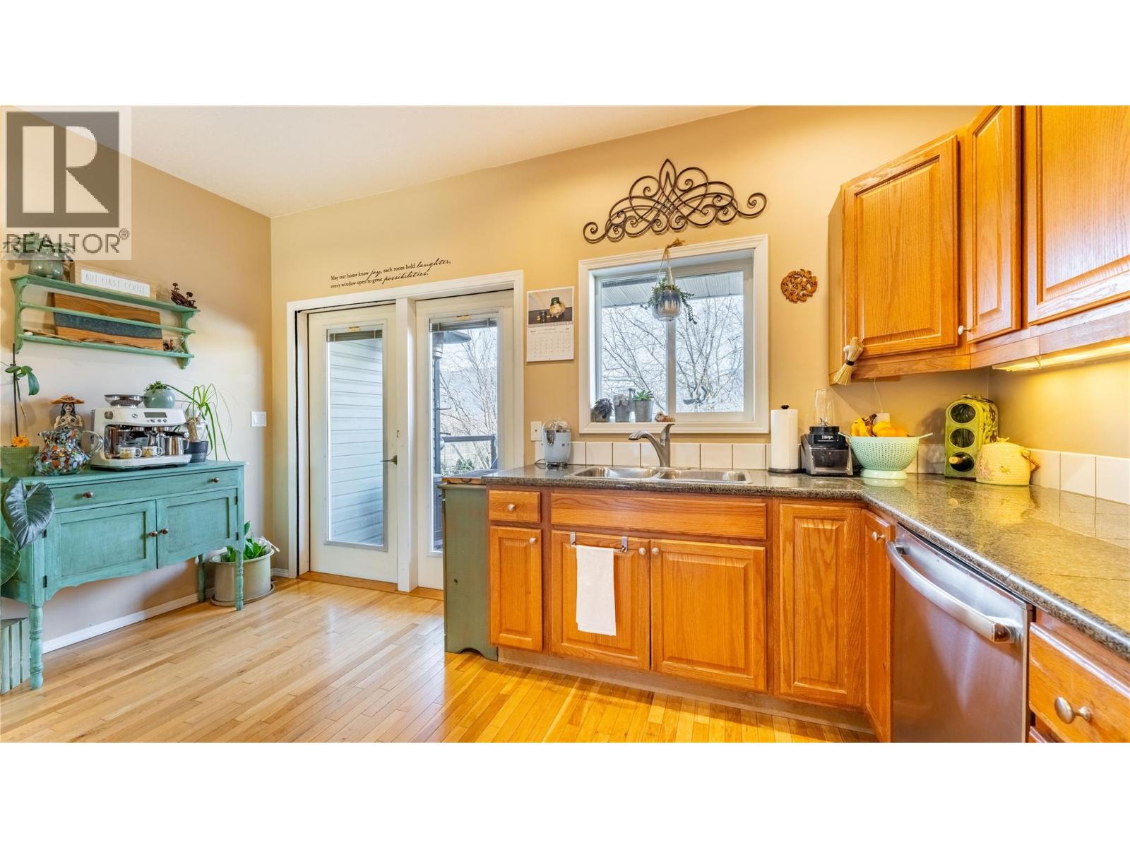 235 3rd Avenue S, Creston, British Columbia  V0B 1G3 - Photo 15 - 10379886