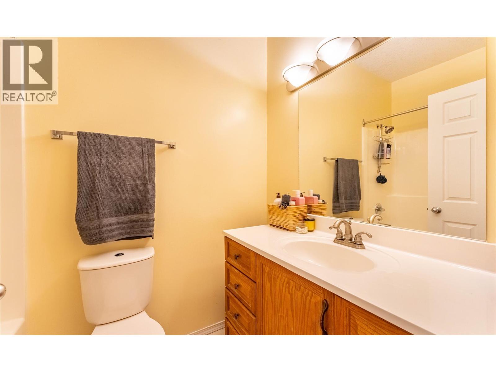 235 3rd Avenue S, Creston, British Columbia  V0B 1G3 - Photo 20 - 10379886
