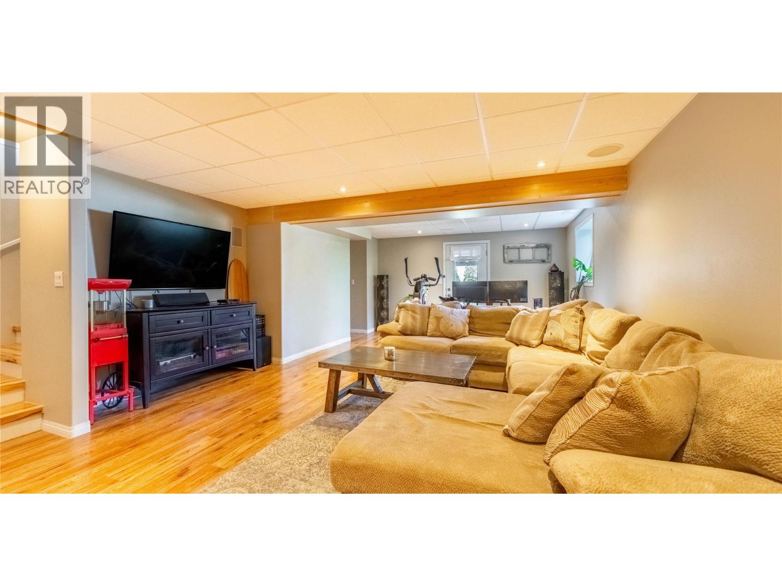 235 3rd Avenue S, Creston, British Columbia  V0B 1G3 - Photo 28 - 10379886