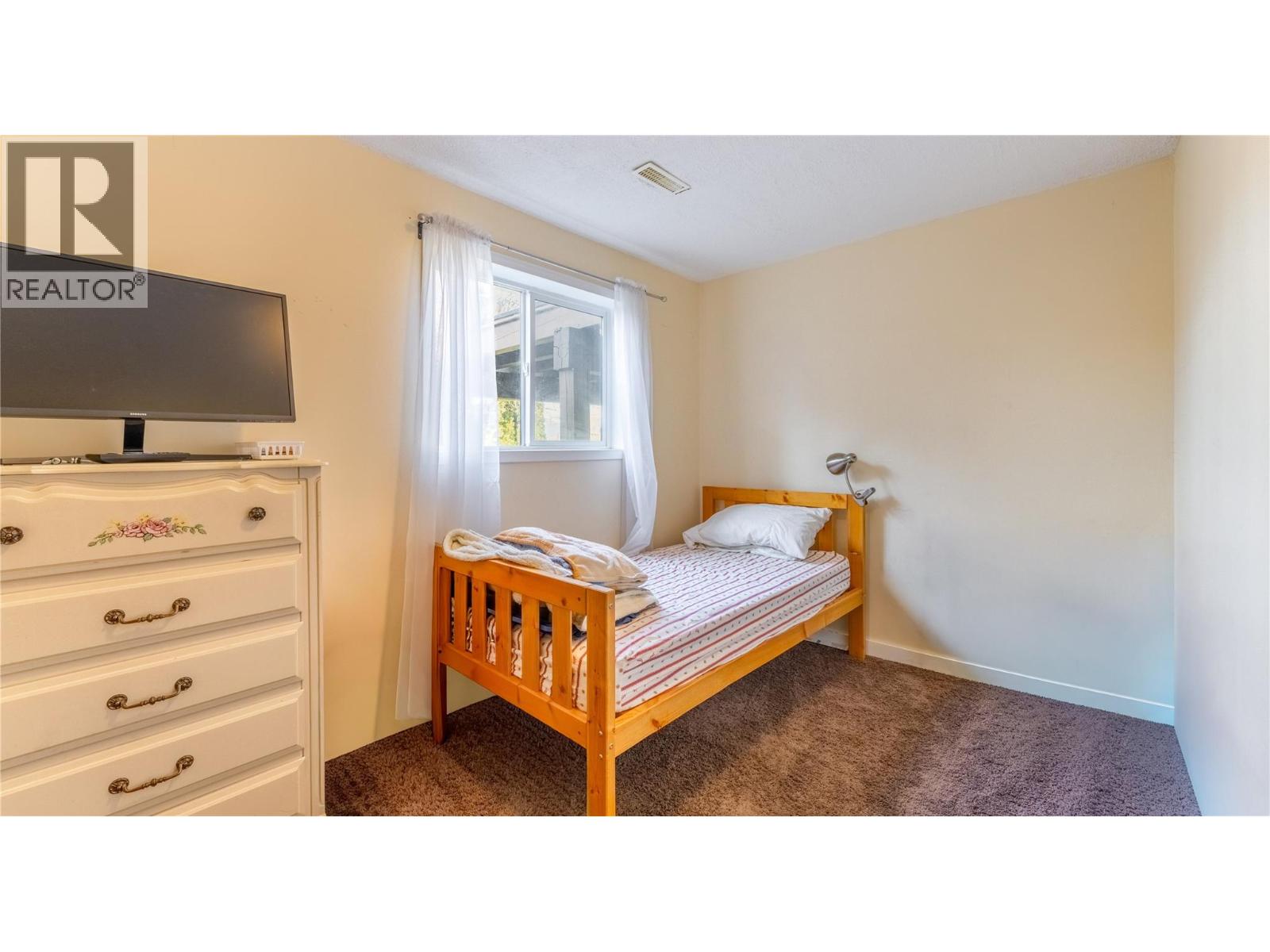 235 3rd Avenue S, Creston, British Columbia  V0B 1G3 - Photo 33 - 10379886