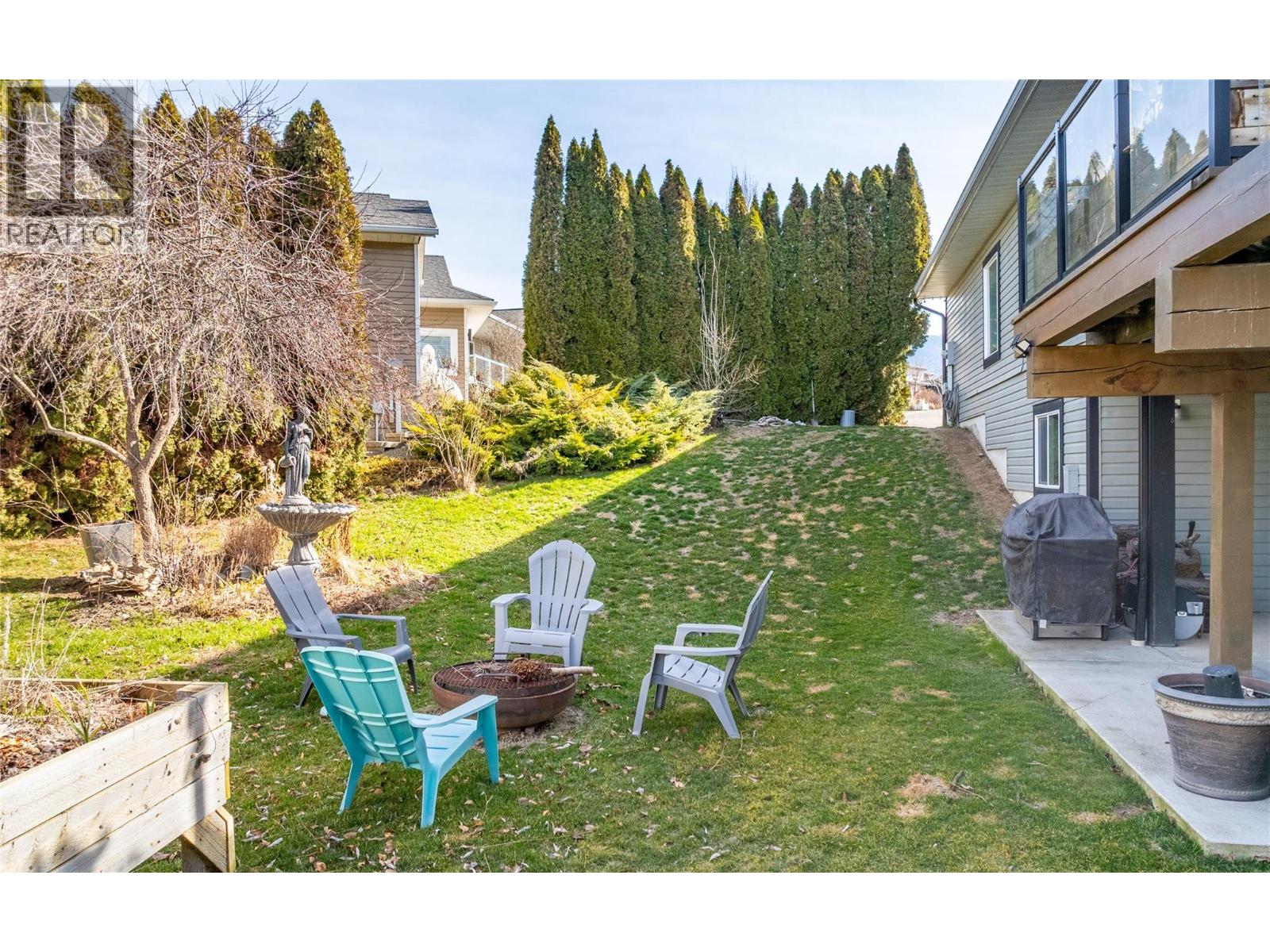 235 3rd Avenue S, Creston, British Columbia  V0B 1G3 - Photo 5 - 10379886