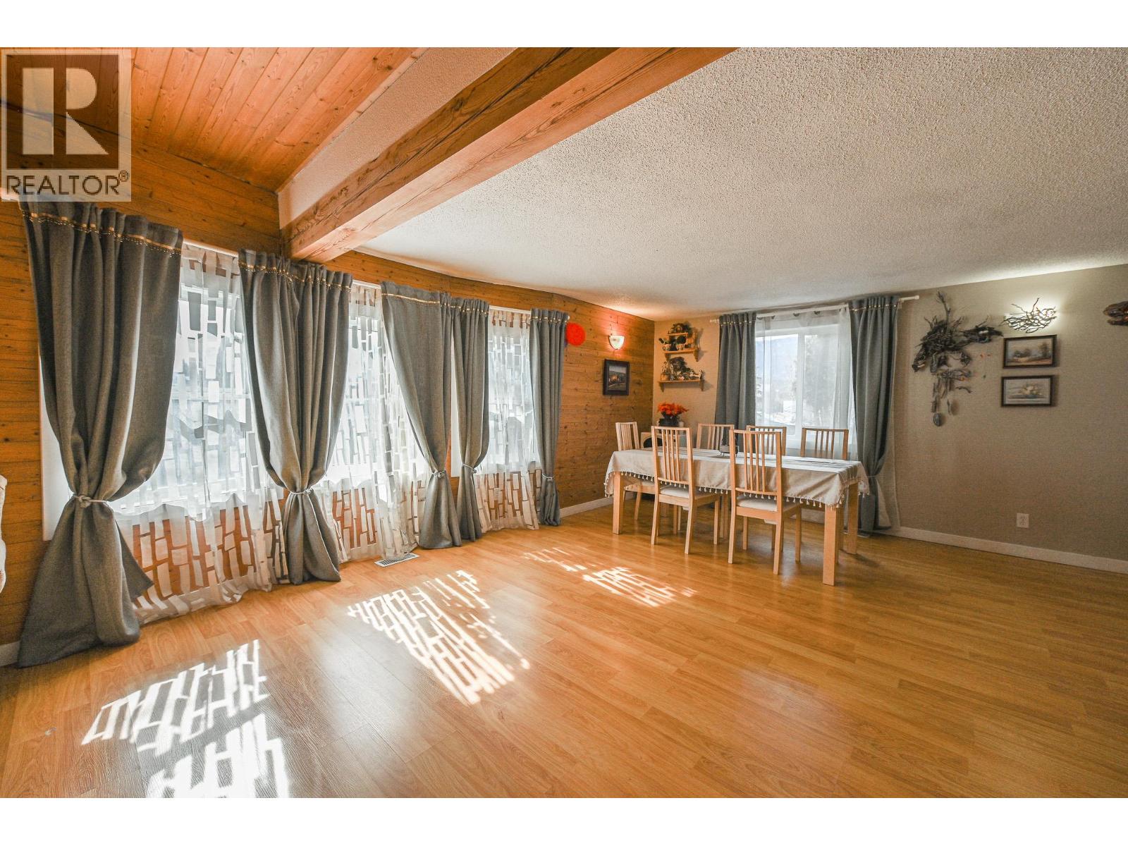 4981 Spruce Avenue, Canal Flats, British Columbia  v0b 1b0 - Photo 10 - 10379860