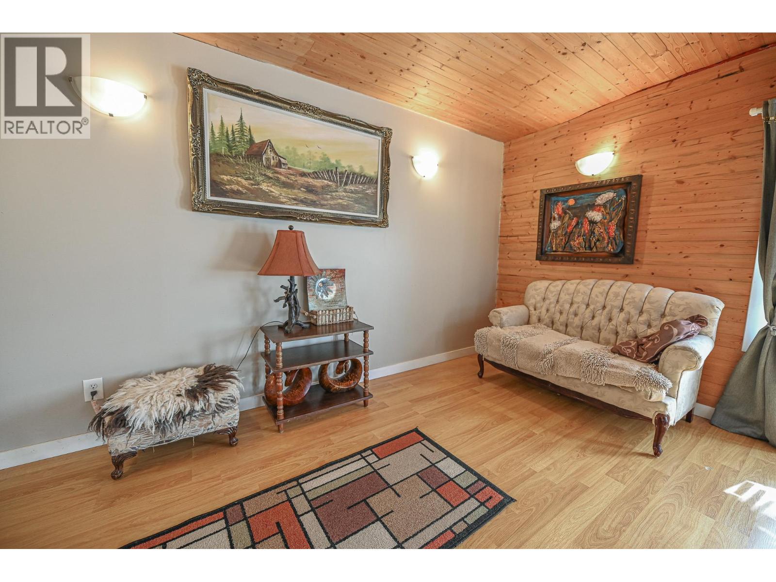 4981 Spruce Avenue, Canal Flats, British Columbia  v0b 1b0 - Photo 14 - 10379860