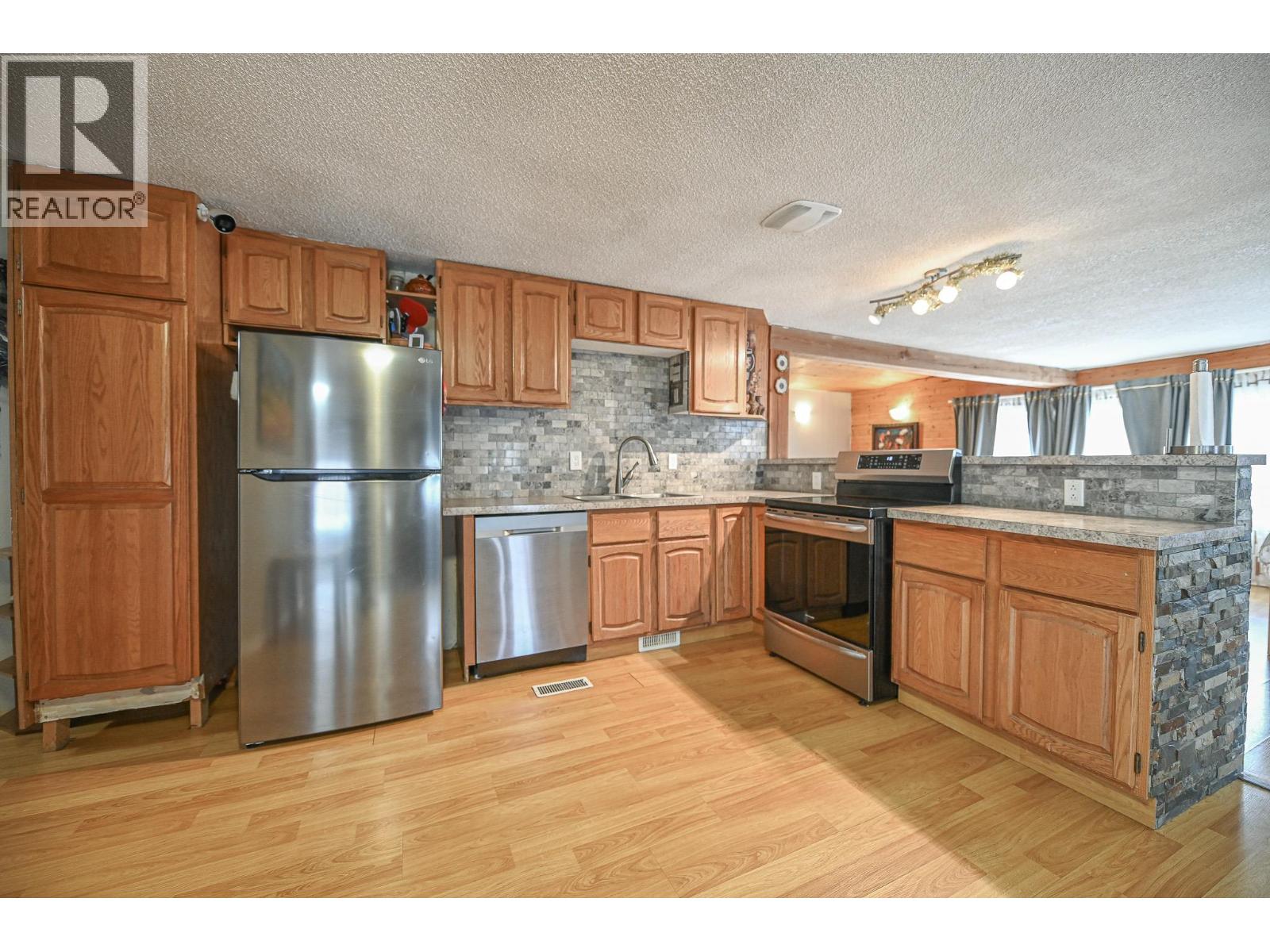 4981 Spruce Avenue, Canal Flats, British Columbia  v0b 1b0 - Photo 25 - 10379860