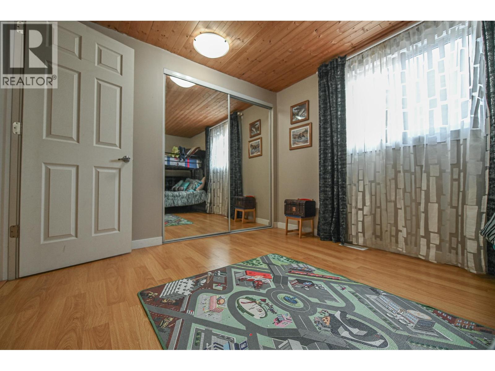 4981 Spruce Avenue, Canal Flats, British Columbia  v0b 1b0 - Photo 37 - 10379860