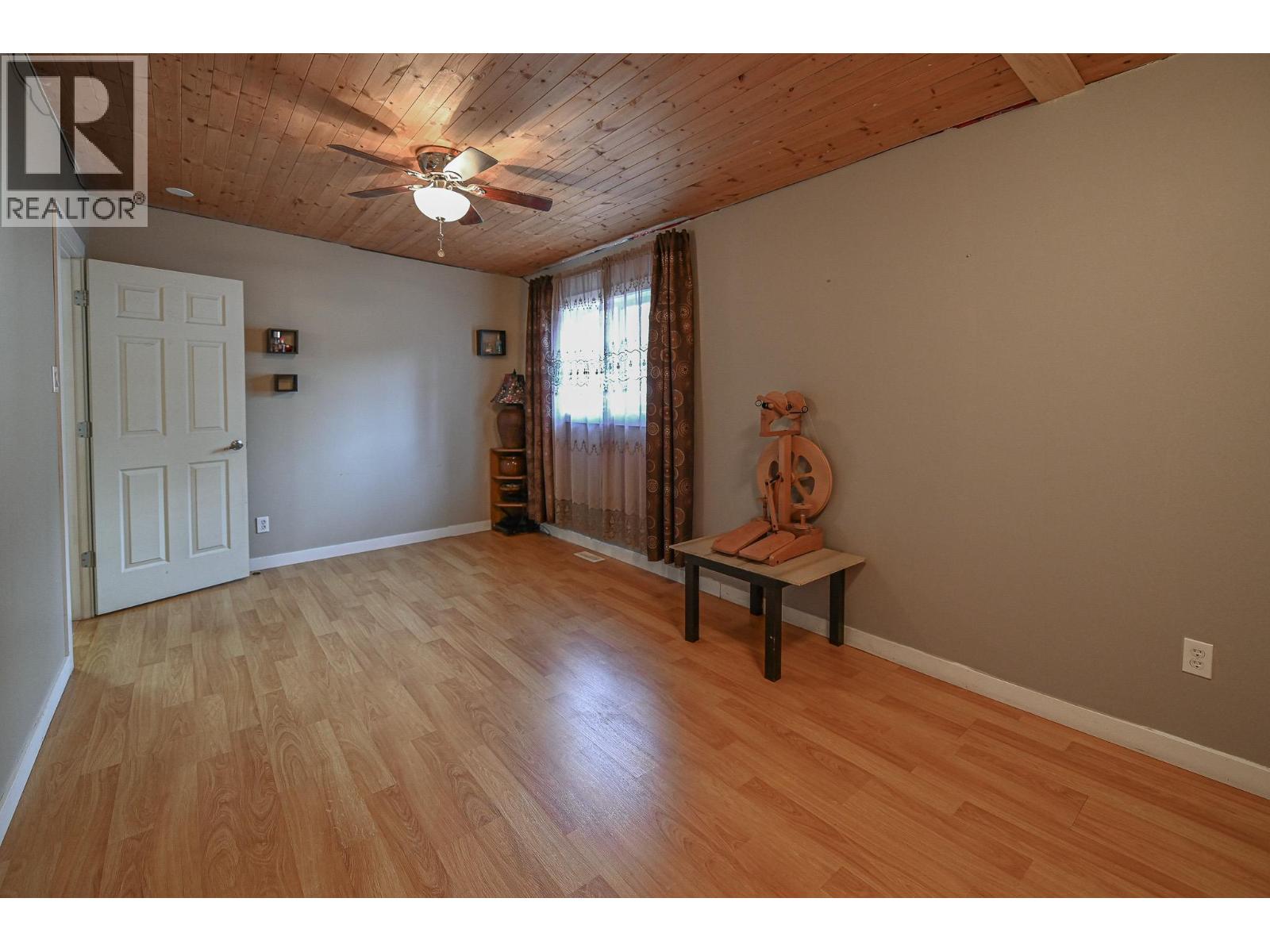 4981 Spruce Avenue, Canal Flats, British Columbia  v0b 1b0 - Photo 42 - 10379860